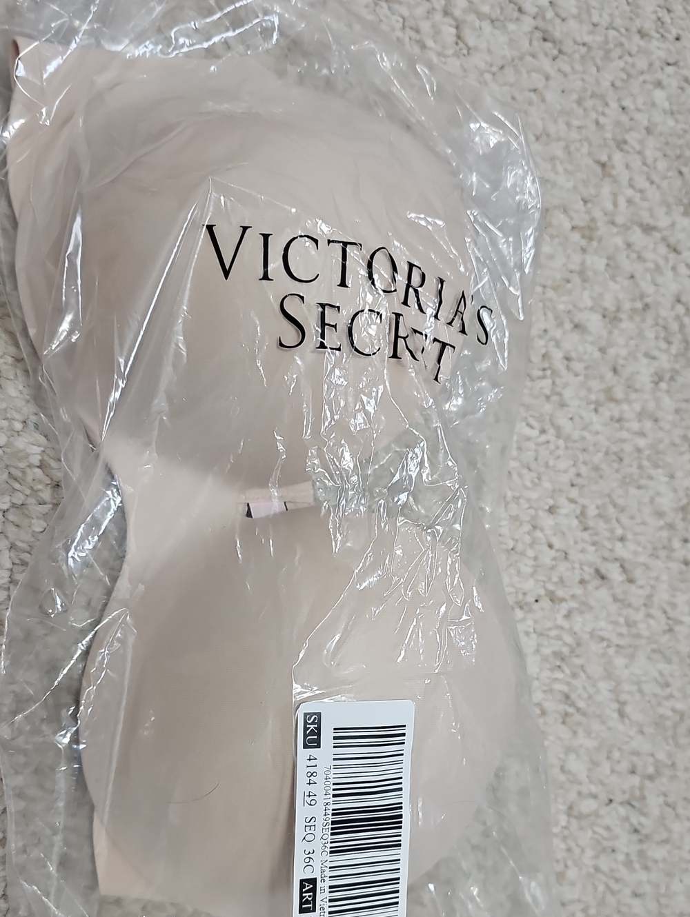Victoria's Secret Nude Incredible Bra
